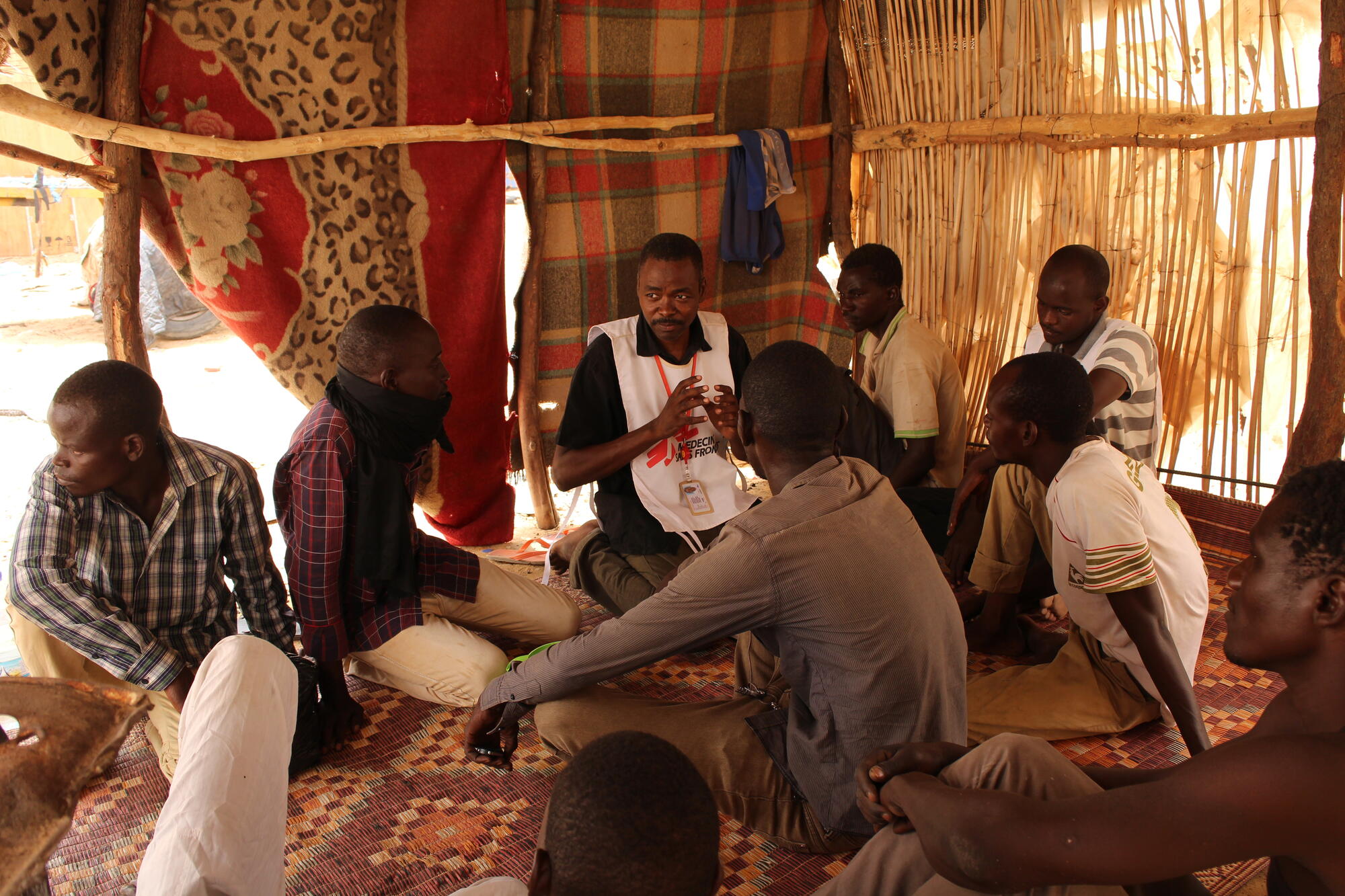 Niger: Deportations put migrants' lives at risk | Médecins Sans Frontières Ireland - Vimarsana News