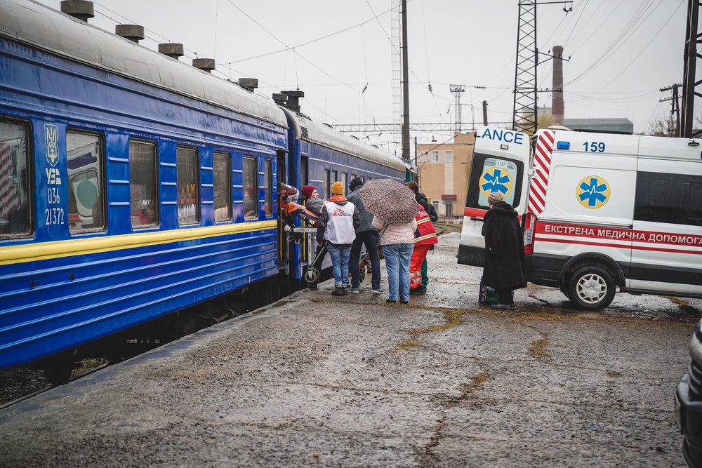 The arrival in Lviv of MSF’s first medical referral train on Friday 01 April 2022.