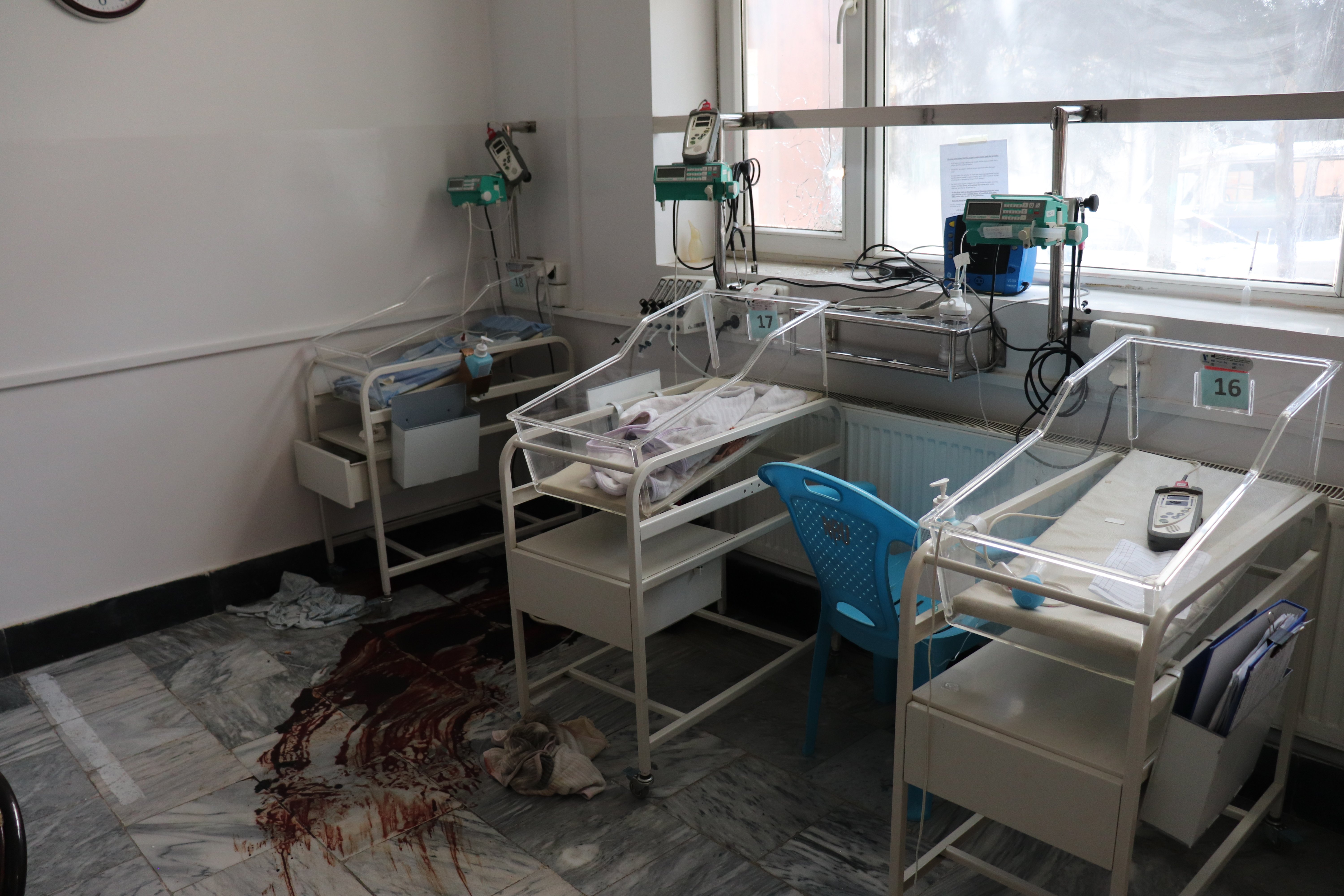 The new born unit in Dasht-e-Barchi Hospital, Kabul 