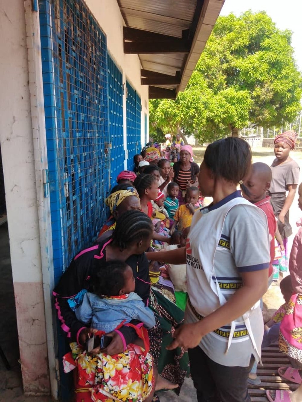 Following mass displacements and heavy clashes in Bouar, MSF started an emergency intervention to respond to local and displaced people growing needs.