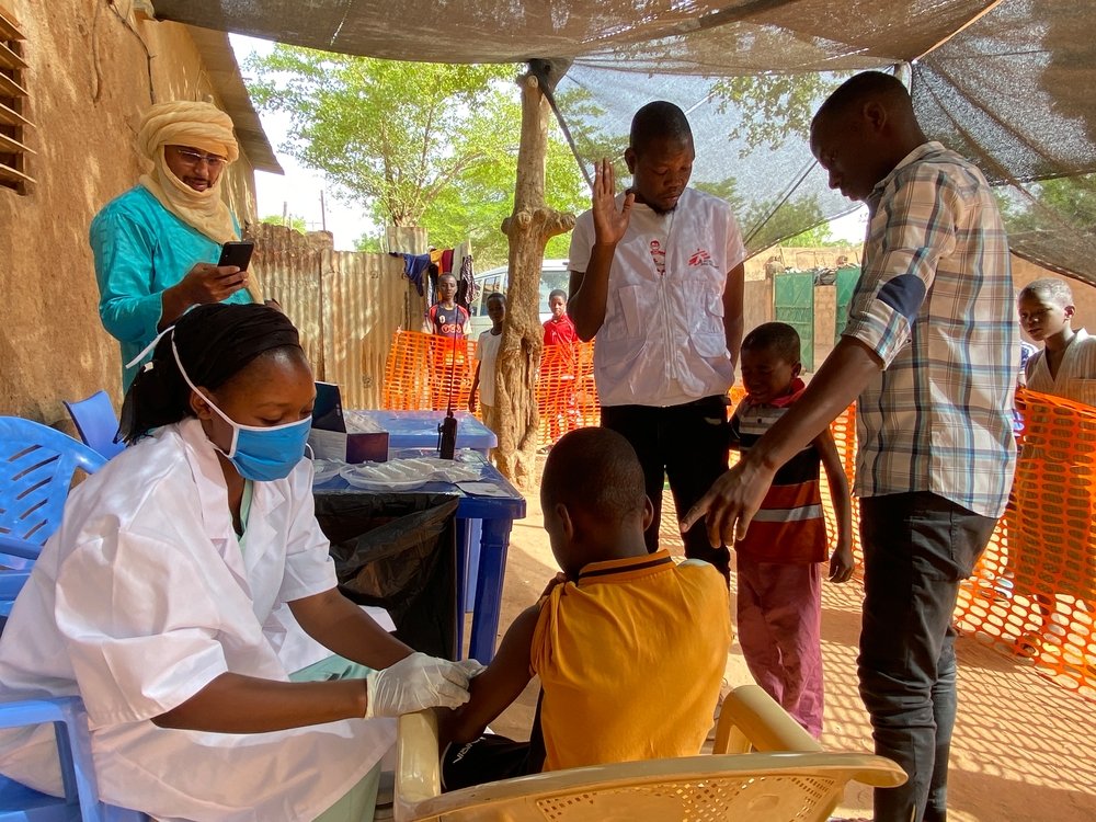MSF measles vaccination campaign in collaboration with the Nigerien ministry of health in Niamey, Niger. May 2021. 