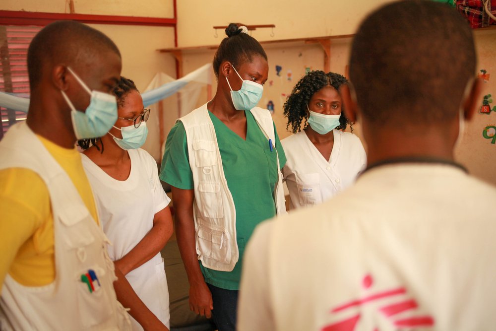 Doctors Without Borders medical staff conduct their rounds in Mamfe District Hospital, South-West Cameroon.
