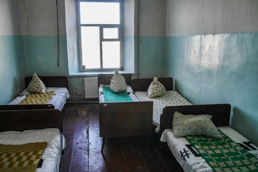 The hospital where the MSF mobile clinic operates in Starohnativka used to have beds for over 100 patients, but the hospital is no longer able to provide these in-patient services. (February 2019).