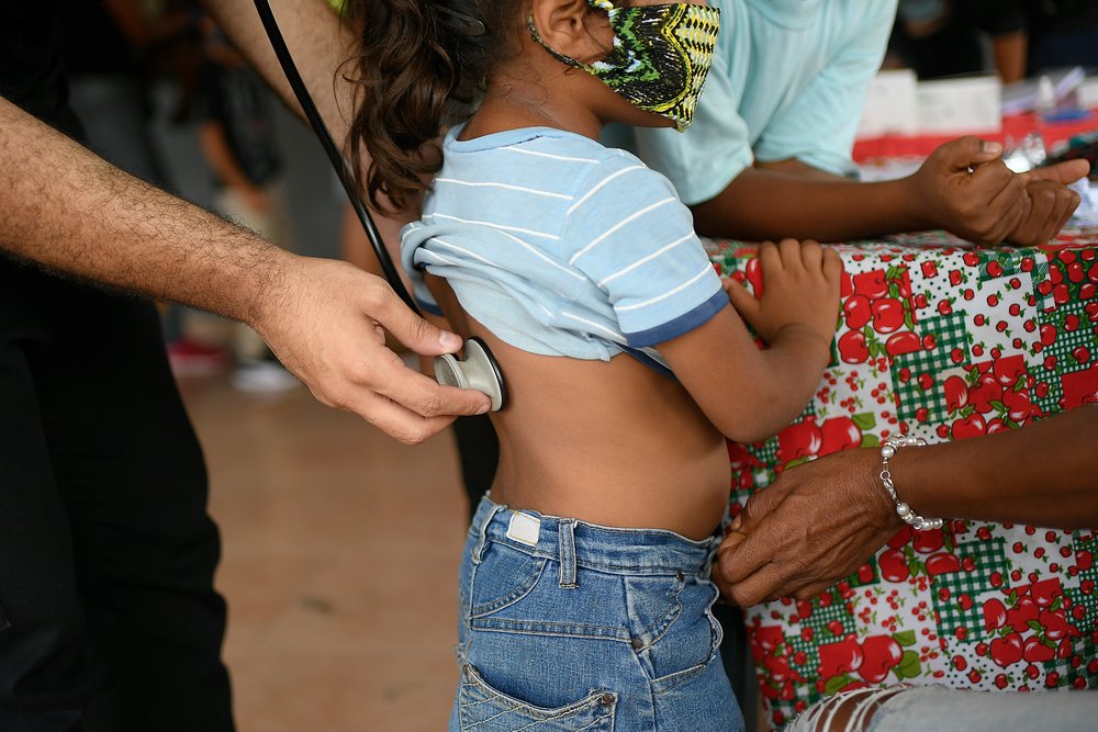 Medical teams provide general health consultations to vulnerable people during health fairs in Anzoátegui state, Venezuela, run by MSF in collaboration with local authorities and the community.
