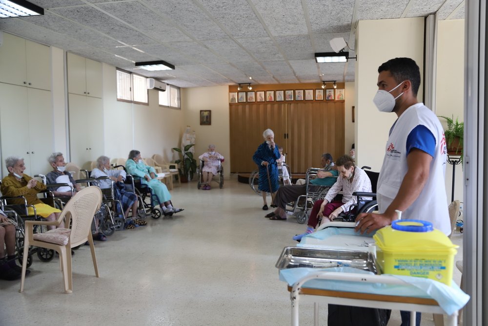 MSF’s mobile vaccination team are conducting a session of COVID-19 vaccination at a nursing home in Shayle (Mount Lebanon).