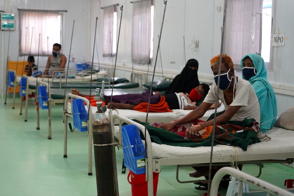 Last year, almost 2,500 patients were admitted in MSF’s Hospital on the Hill and close to 3,000 patients –half of them, locals- are receiving regular treatment for non- chronic communicable diseases.