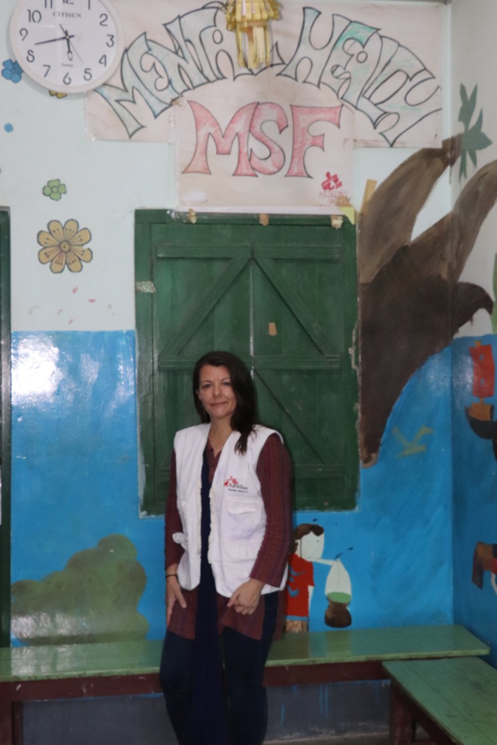 Kathy Lostos, working as a Mental Health Activity Manager in MSF’s Kutupalong facility.