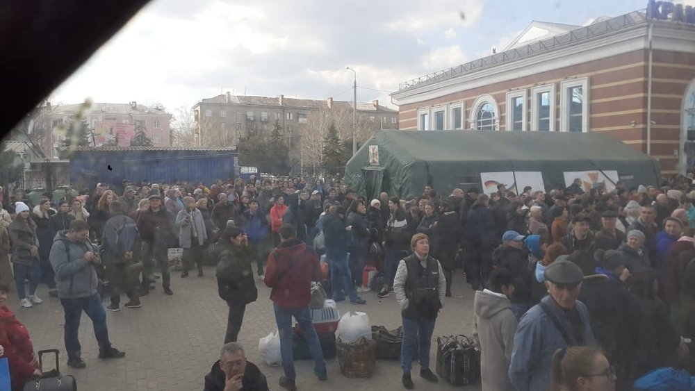 MSF’s third medical train referral in Ukraine. (April, 2022).