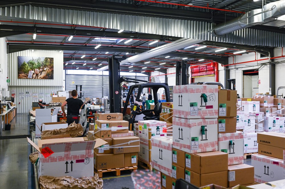 MSF logistics teams are preparing medical supplies for Ukraine and neighboring countries. (March, 2022).