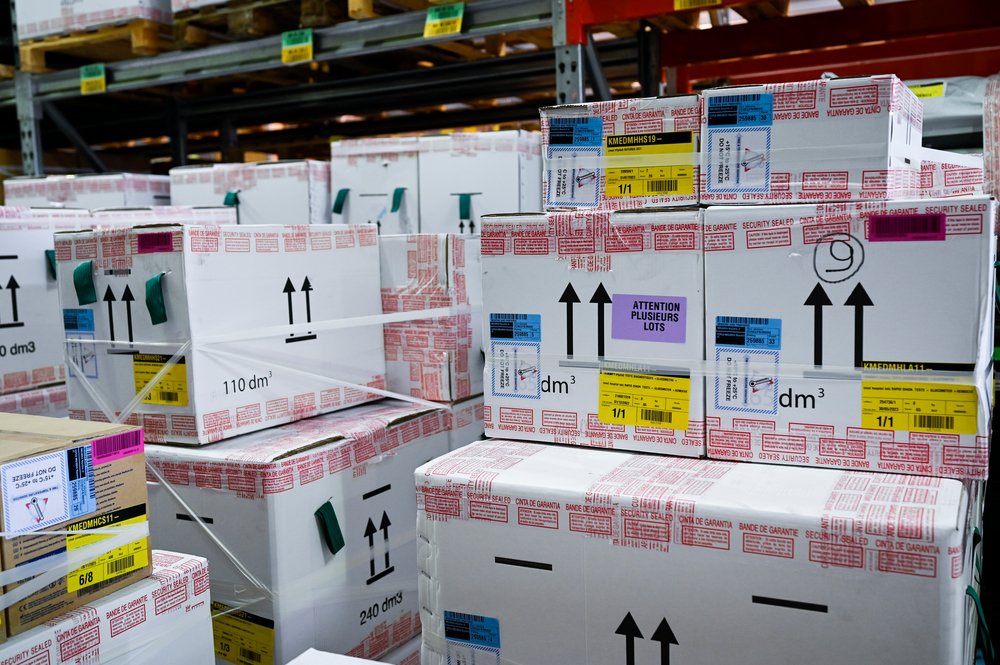 MSF logistics teams preparing medical supplies. (March, 2022).