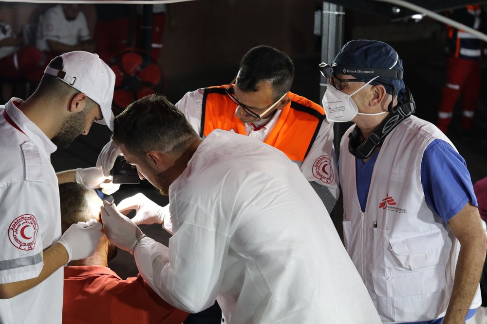 On Monday 10th of May, MSF started supporting the Palestinian Red Crescent Society (PRCS) in Jerusalem to assess and stabilize hundreds of Palestinians injured by the Israeli police.