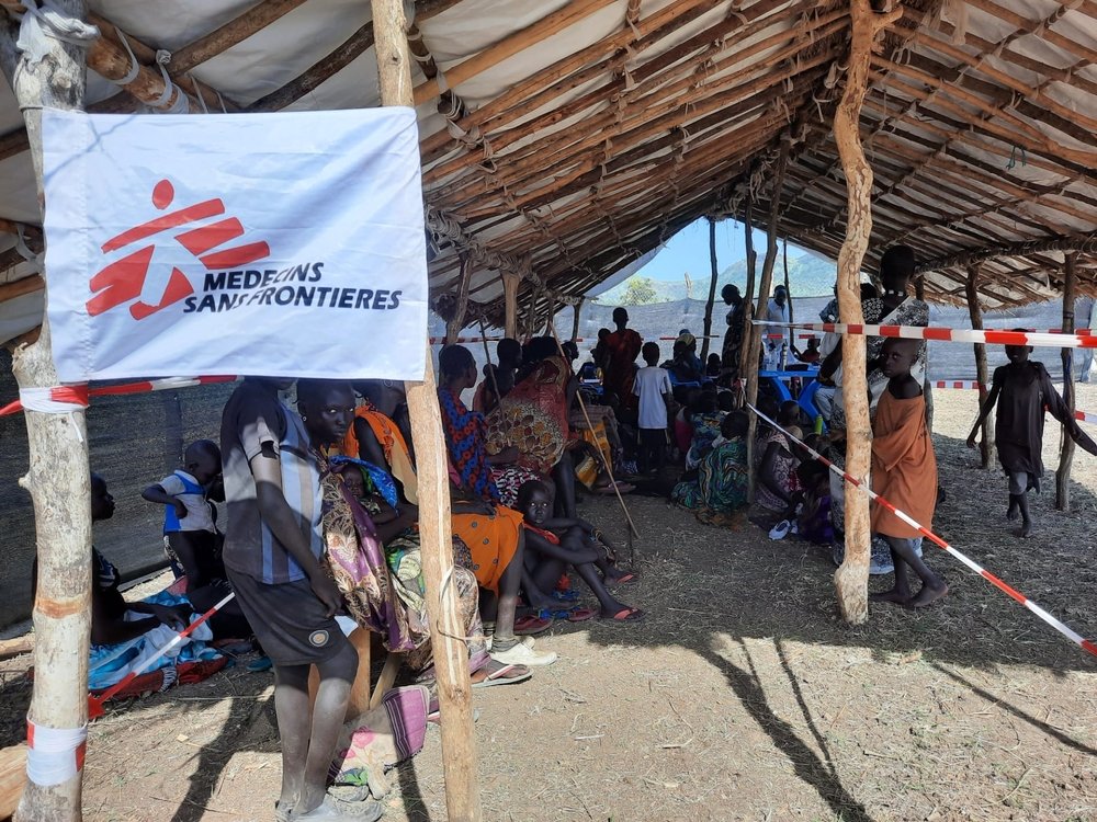 People wait in the triage area to be registered and their parameters checked before going to the consultation. In the first day of activities in Maruwa, 122 patients got consulted.