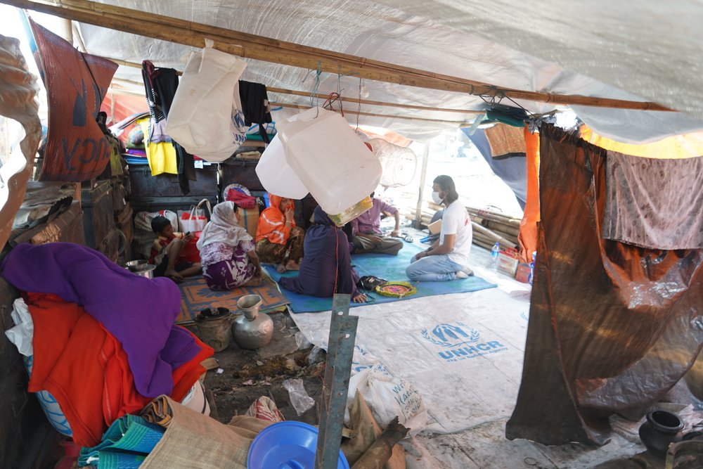 Like many other refugees, Begum’ family saw their shelter totally destroyed by the fire that engulfed several areas in the Cox’s Bazar refugee camps on 22nd March 2021.