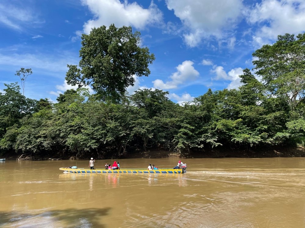 Migrants pay between $200 and $700 (depending on the route) to guides who cross them through the Darien. (May, 2022).