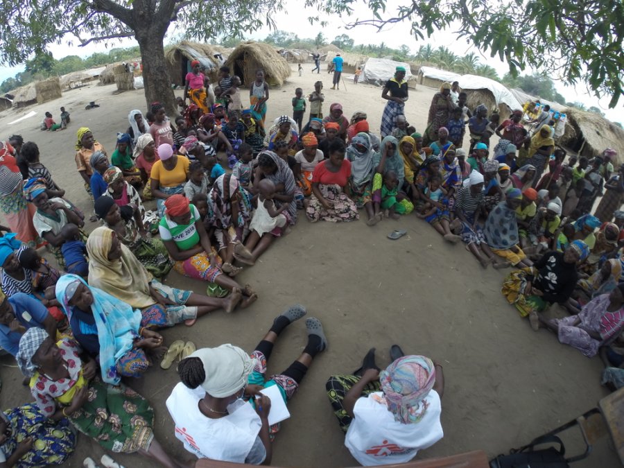 MSF mental health activities include conversation circles, theatre, football matches, dancing and singing. “We try to understand what their lives were like before they escaped,” says a member of the mental health team.