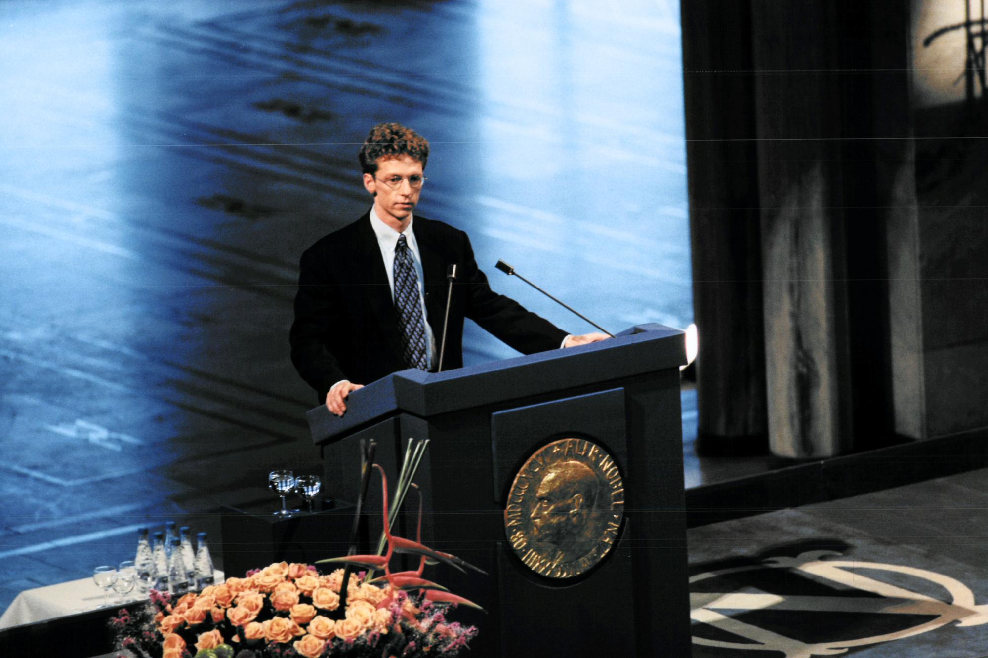 Dr. James Orbinski making a Nobel Prize acceptance speech at a podium